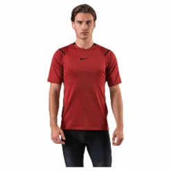 Aeroadapt Top SS Pro Red*Nike Discount