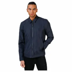 Elvine Anton Blue Online