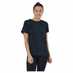 Arc Tee Black*Röhnisch