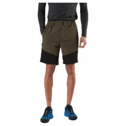Avian Stretch Shorts Green*Whistler Sale