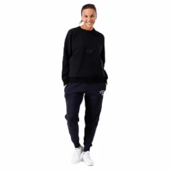 Svea Betty Crew Black Svart Discount