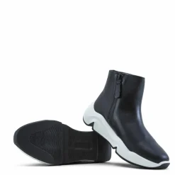 Chunky Sneaker Black*ECCO Discount