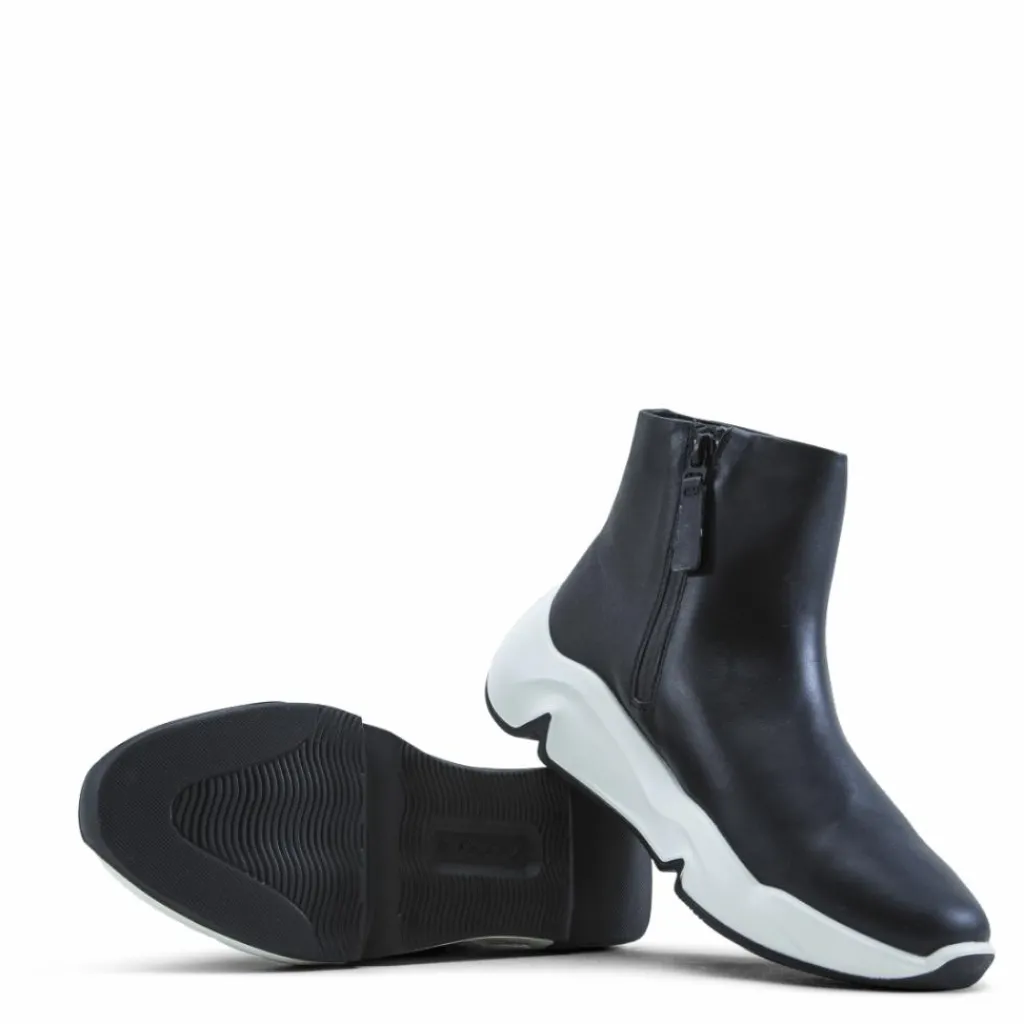 Chunky Sneaker Black*ECCO Discount