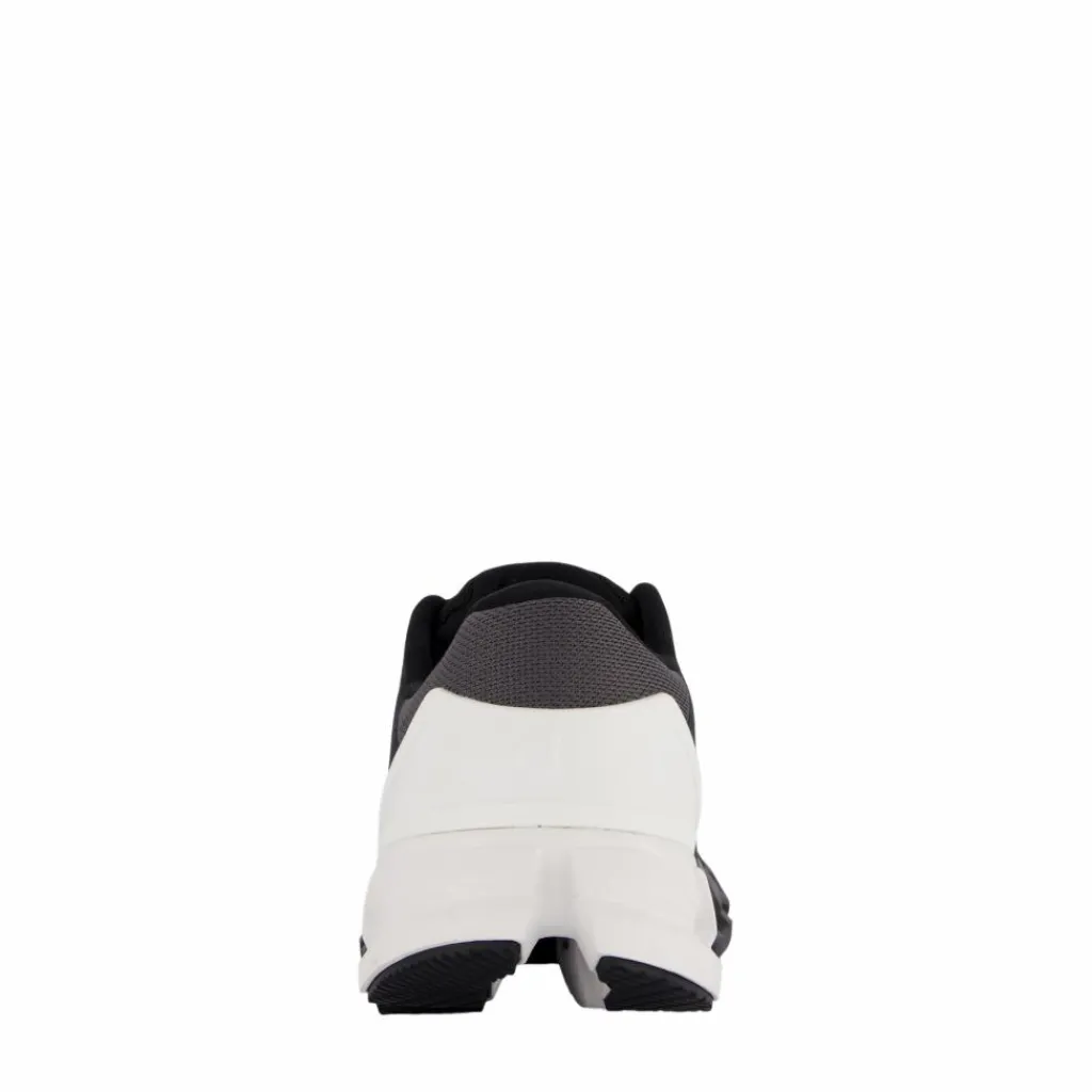 Cloudflyer 4 Black/white*On Clearance