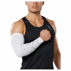 2XU Comp Arm Guard White/Silver Vit och Silver