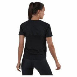 Core Tee Black*BLACC New