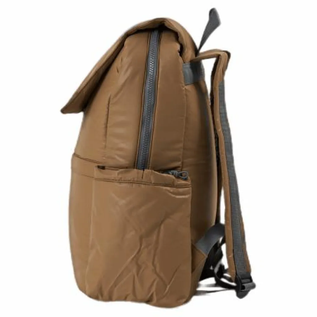 Day Puffy Sport BP Flap*DAY ET New