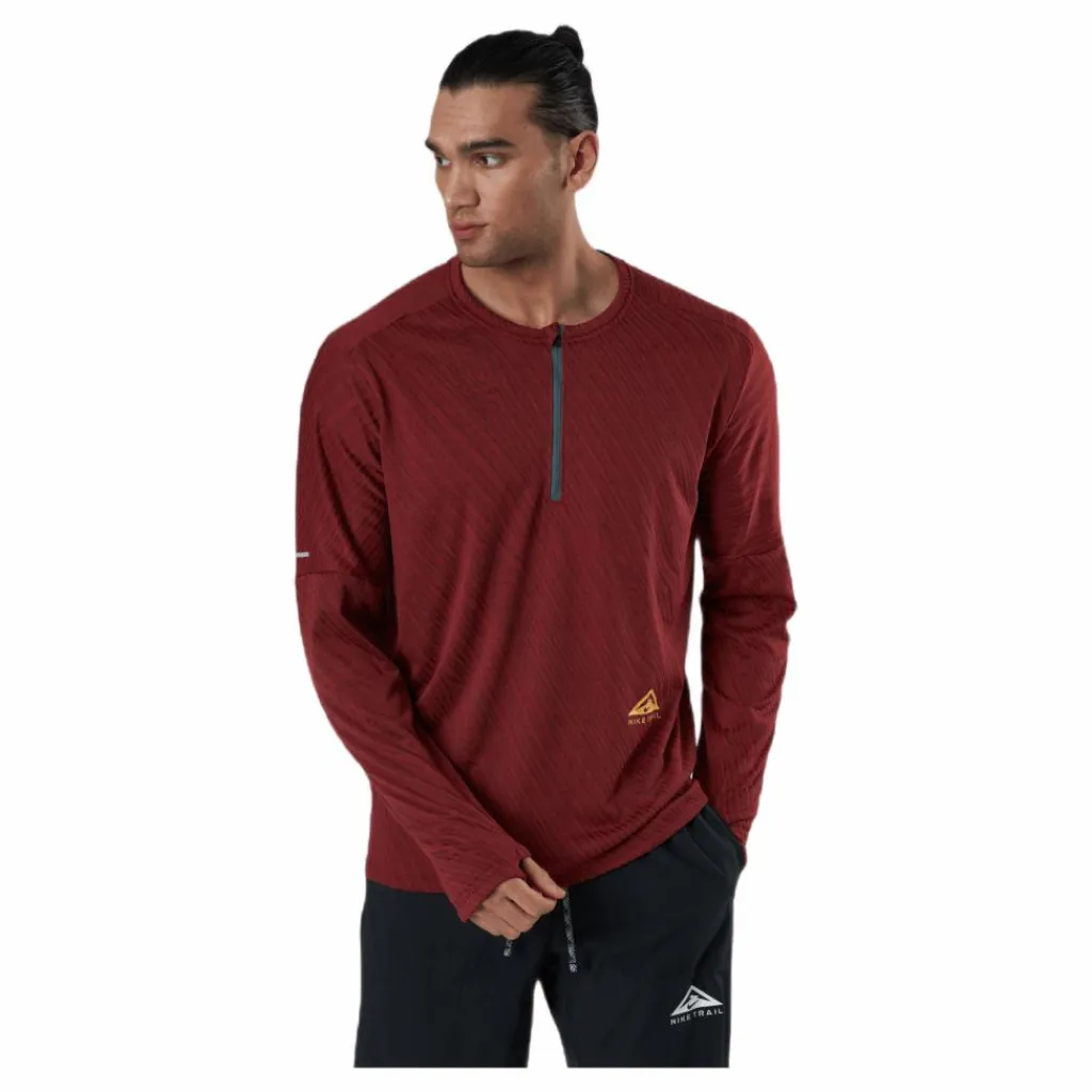 Dri-FIT Element 1/2-Zip Top Trail Red*Nike Sale
