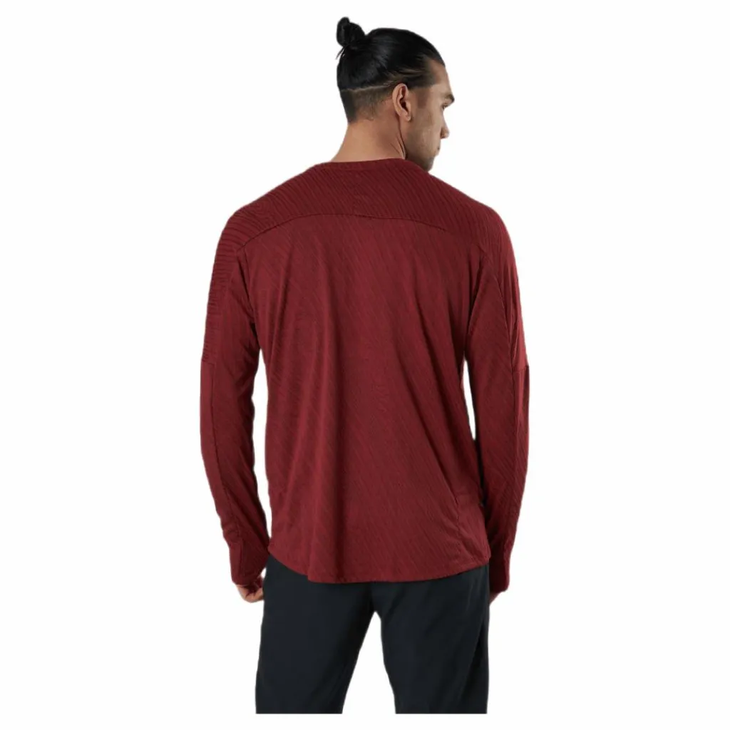 Dri-FIT Element 1/2-Zip Top Trail Red*Nike Sale