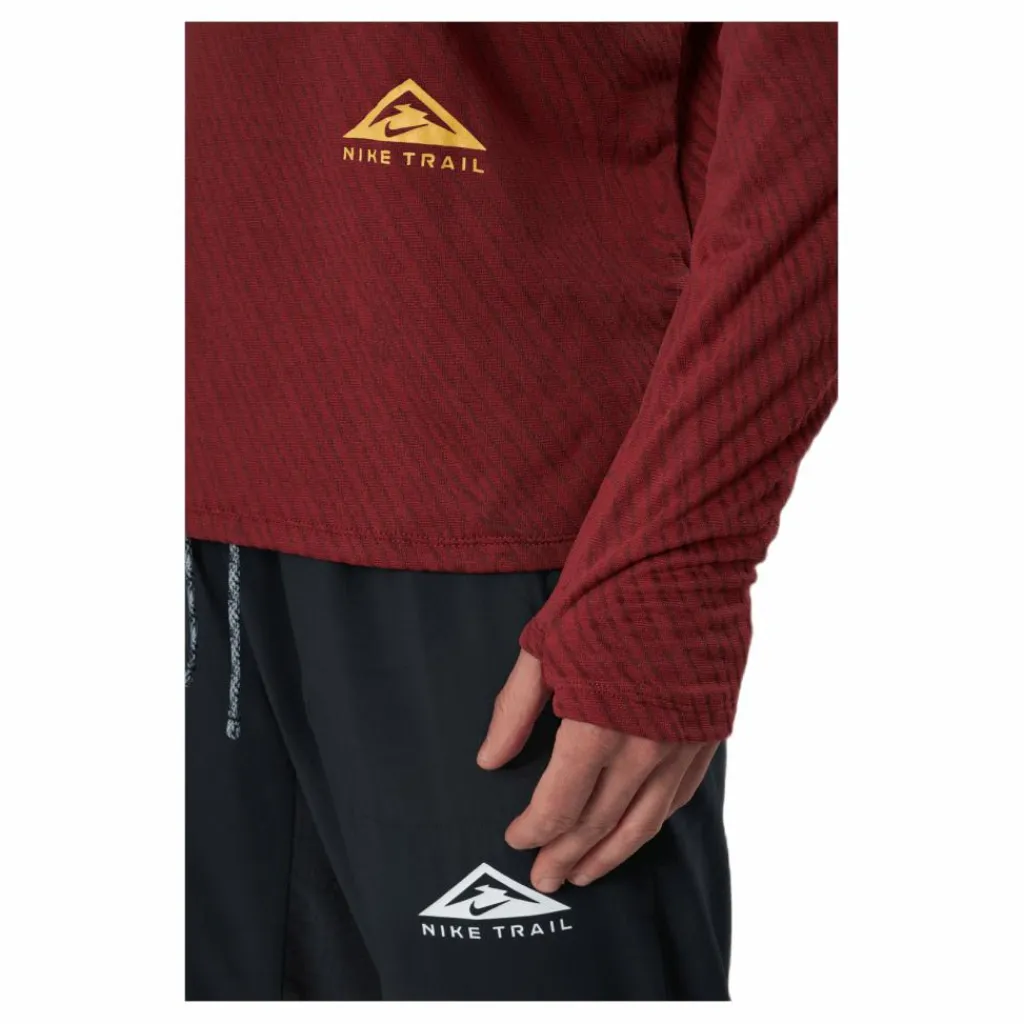 Dri-FIT Element 1/2-Zip Top Trail Red*Nike Sale