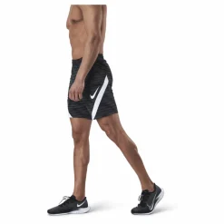 Dry Strike Short White/Black*Nike Hot