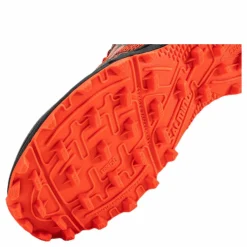 Elements 3 Orange/Black*Salming Clearance