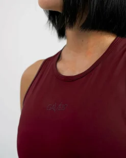 Empower Tank Bordeaux*Gavelo