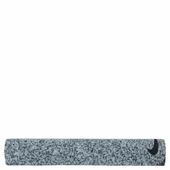 Evolve Yoga Mat 4mm Grey*Nike EQ Online