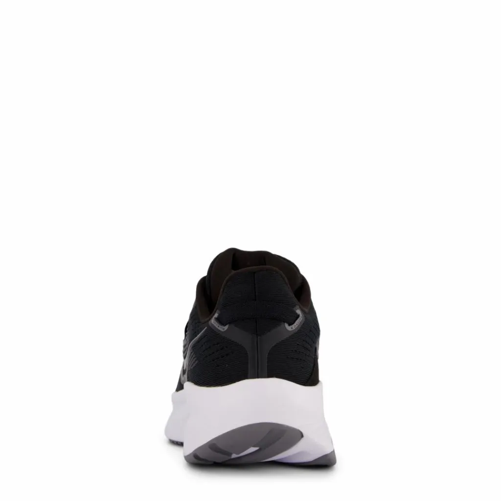 Guide 16 Black/white*Saucony Outlet