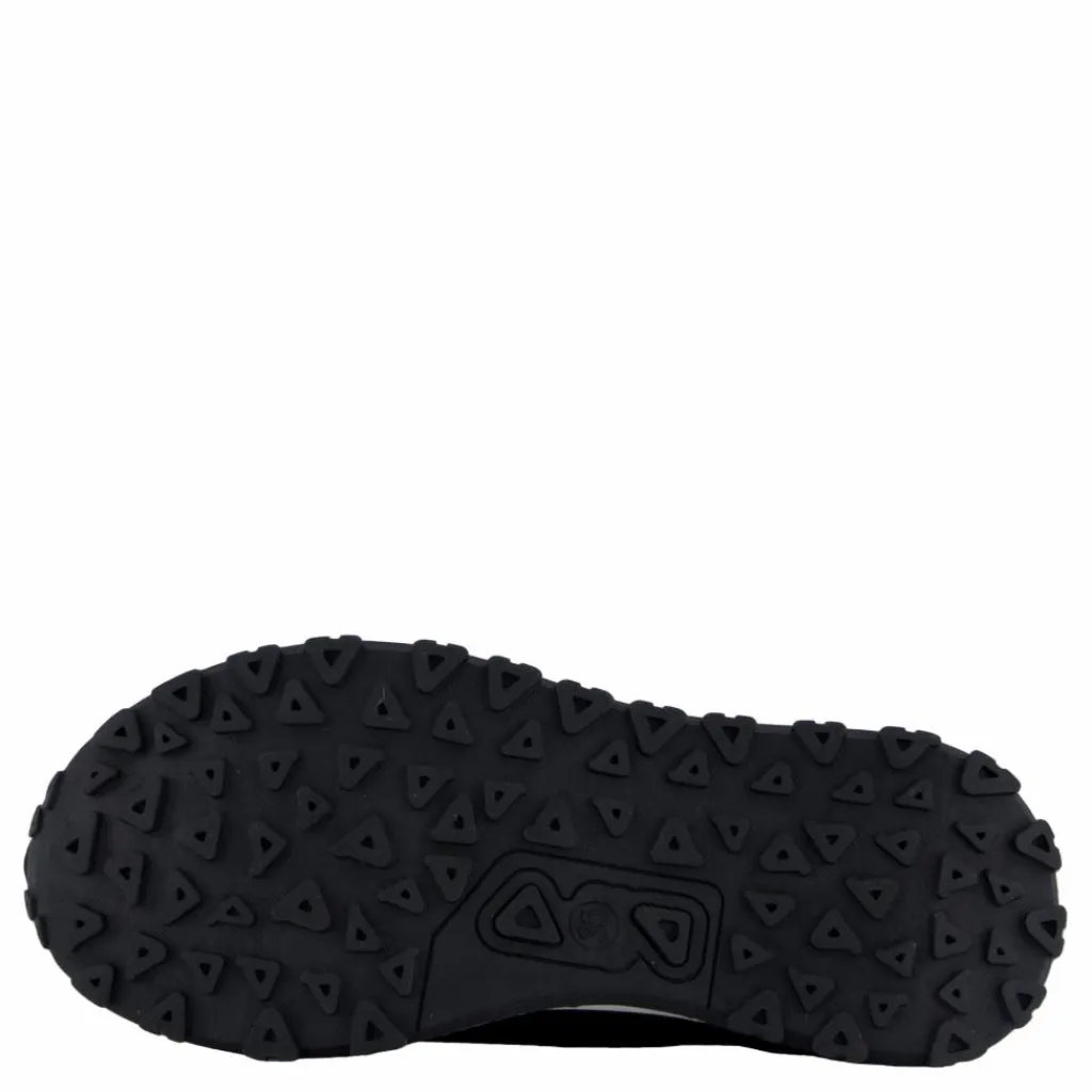 Loui Jr Black*Exani Best