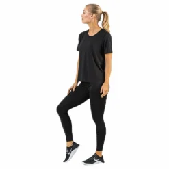 BLACC Lyric Basic Tee Black Svart Clearance