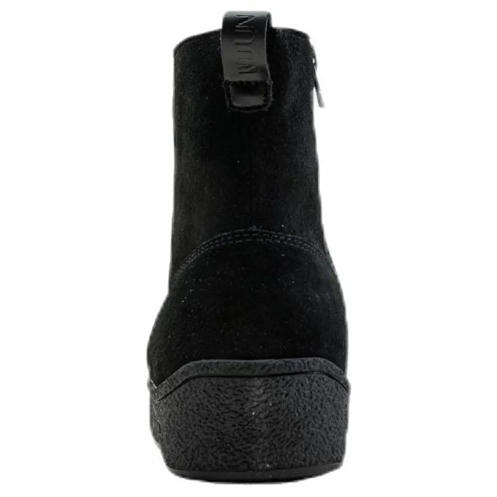 Maya Curling Boots Black*NOUN Best