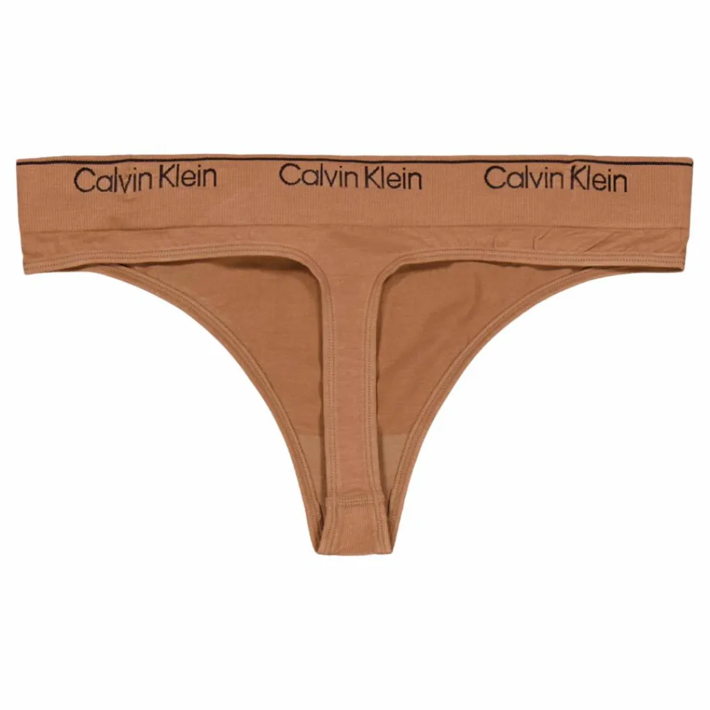 Modern Seamless Thong*Calvin Klein Sale