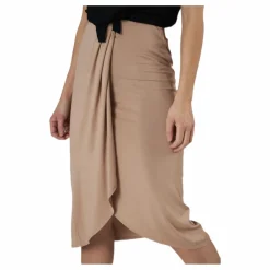 Neora Hw Skirt*Pieces Best