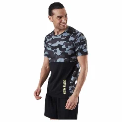 Calvin Klein Perfect Workout SS Tee  Patterned/Black Mönstrad och Svart Sale