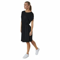 Petrine Ss Dress Black*Pieces