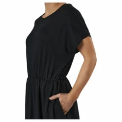 Petrine Ss Dress Black*Pieces