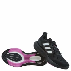 adidas Pureboost 22 Shoes Core Black / Cloud White / Semi Pulse Lilac
