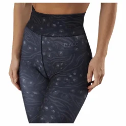 Reach Tights Black*BLACC Outlet
