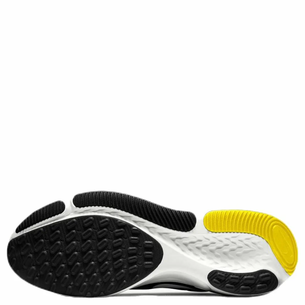 Nike React Miler Black/Silver Sale