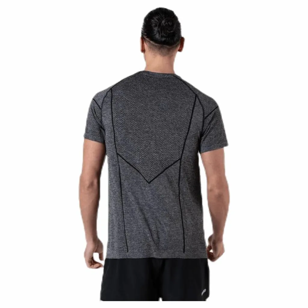 Reactive evoKNIT Tee Black*Puma Best