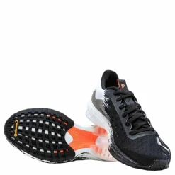 SL20 Shoes Core Black / Signal Coral / Cloud White*adidas Outlet