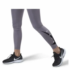 Swoosh Run Tight 7/8 Purple/Silver*Nike Online