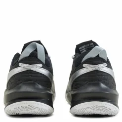 Nike Team Hustle D 10 Big Kids' Basketball Shoes BLACK/METALLIC SILVER-VOLT-WHITE Svart Discount