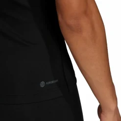 Techfit Training T-Shirt Black*adidas