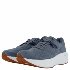 Triumph Rfg Navy*Saucony New