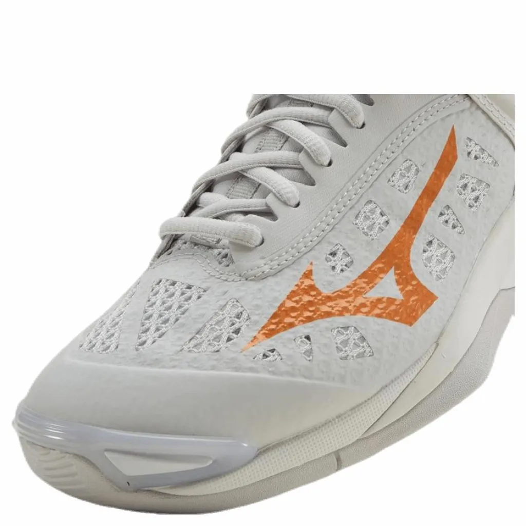 Wave Momentum Orange/White*Mizuno Sale